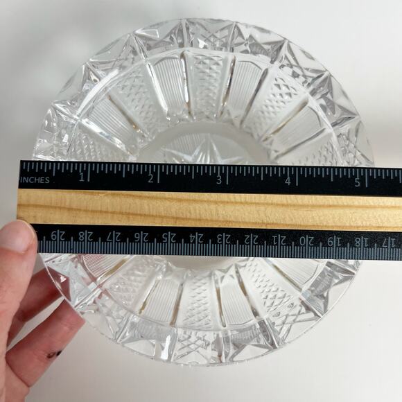 Vintage Heavy Crystal Ashtray Starburst Clear Mid-Century Barware Catchall - Picture 8 of 9